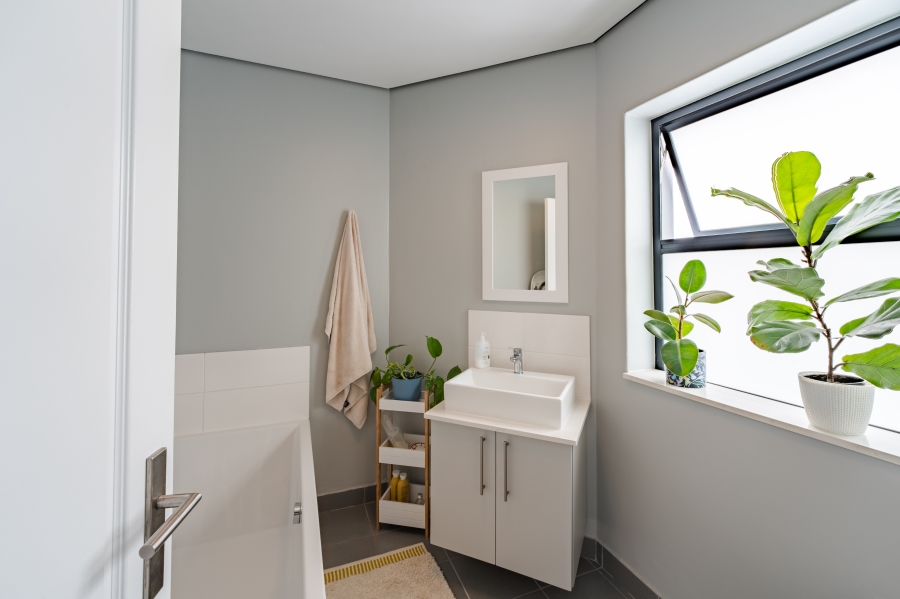 2 Bedroom Property for Sale in Plumstead Western Cape